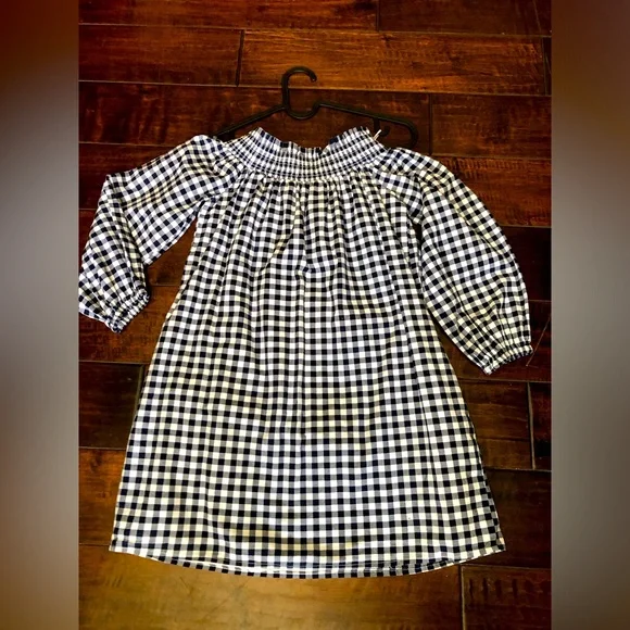 Abercrombie & Fitch Black and White Smocked Off-the-Shoulder Sundress - Picture 2 of 7